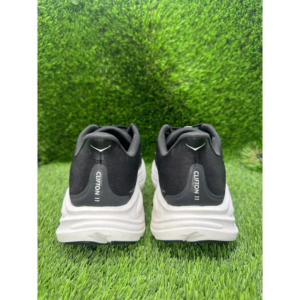 Hoka One One Clifton 11 1176572-BWHT Athletic Sneaker Mens 8D Black Mesh Jogging